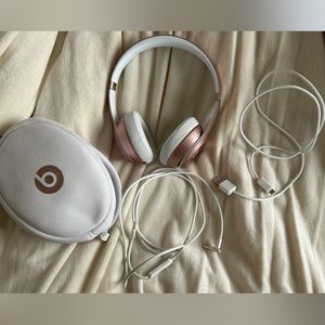 Beats Solo Studio 3 Bluetooth headphones